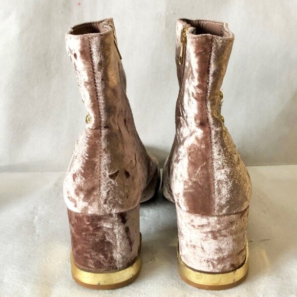 Design Lab Blush 8.5 Velvet Ankle Boots with Gold Embellishments - Picture 3 of 9